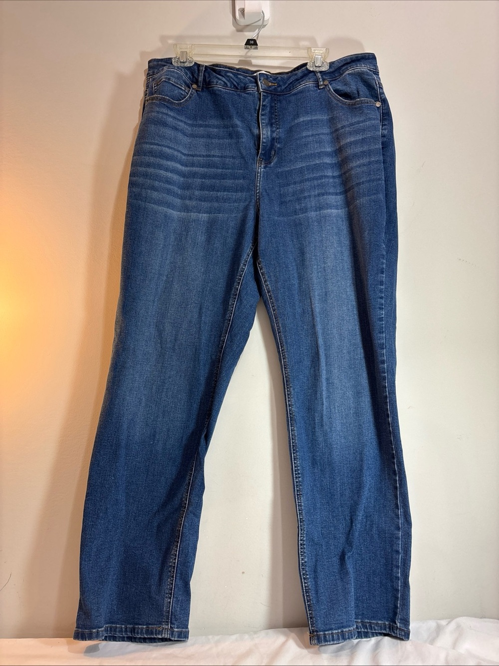 Jaclyn Smith Classic Women's Blue Denim Jeans. J-41